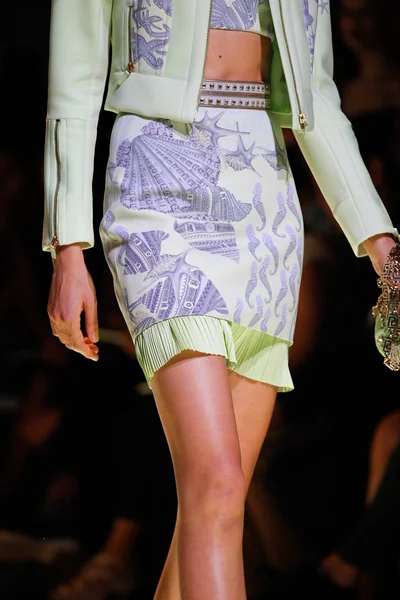 Look 39
